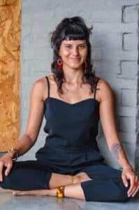 Sara Ávila.
